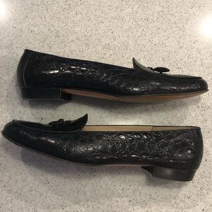 Salvatore Ferragamo vintage black loafers flats